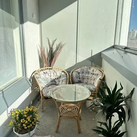 Aurora Finnoo - Near To Metro, Easy To Reach Helsinki And Otaniemi, Aalto And Iso Omena Shopping Center Apartament *